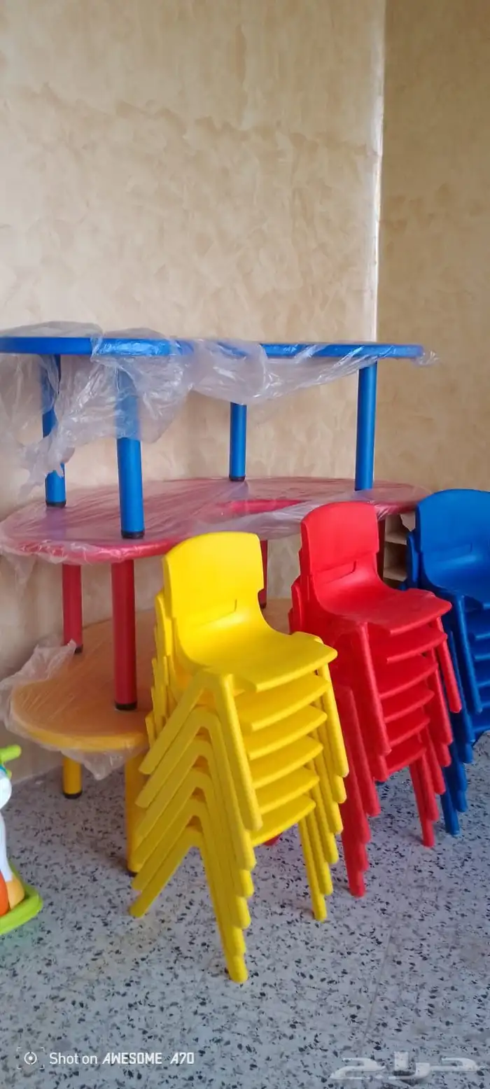 كراسي وطاولات روضه 48