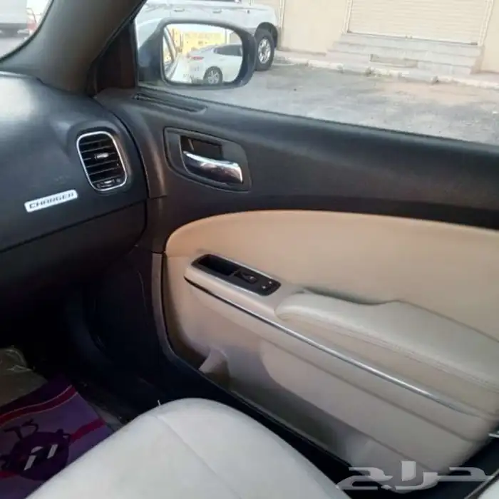 دودج تشارجر 9