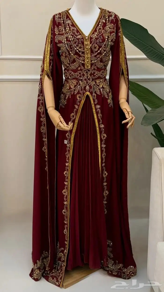 فستان من عند المصممه غرام الفضلي 1