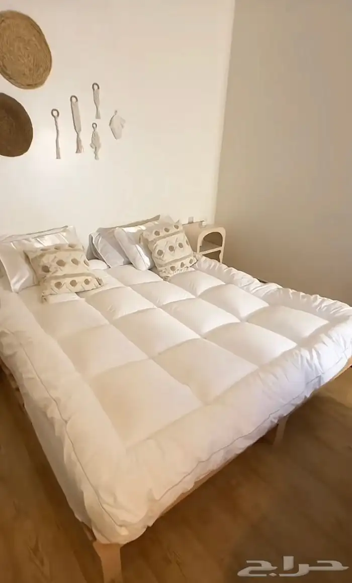 لباد الغيمه بحشوه المايكروفايبر ارتفاع 14 سم 0