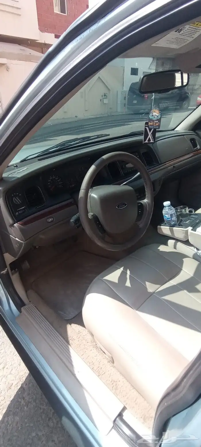 فورد كراون فكتوريا 2008 5