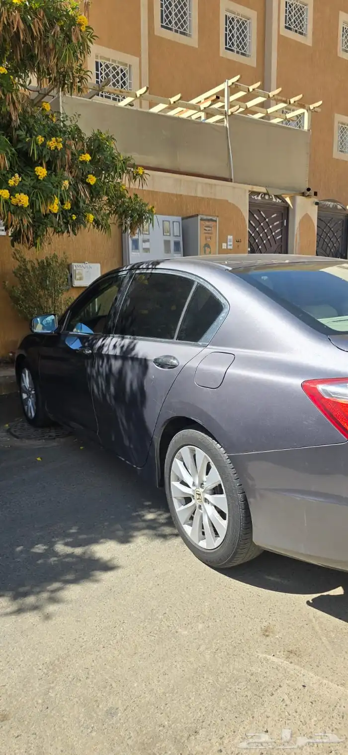 للبيع اكورد فل كامل 2014   6 سلندر 10