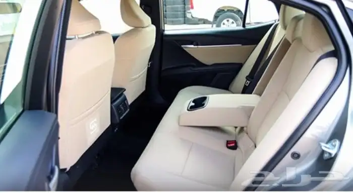 تويوتا كامري E هايبرد موديل 2025 اصفار سعودى كاش واقساط 4