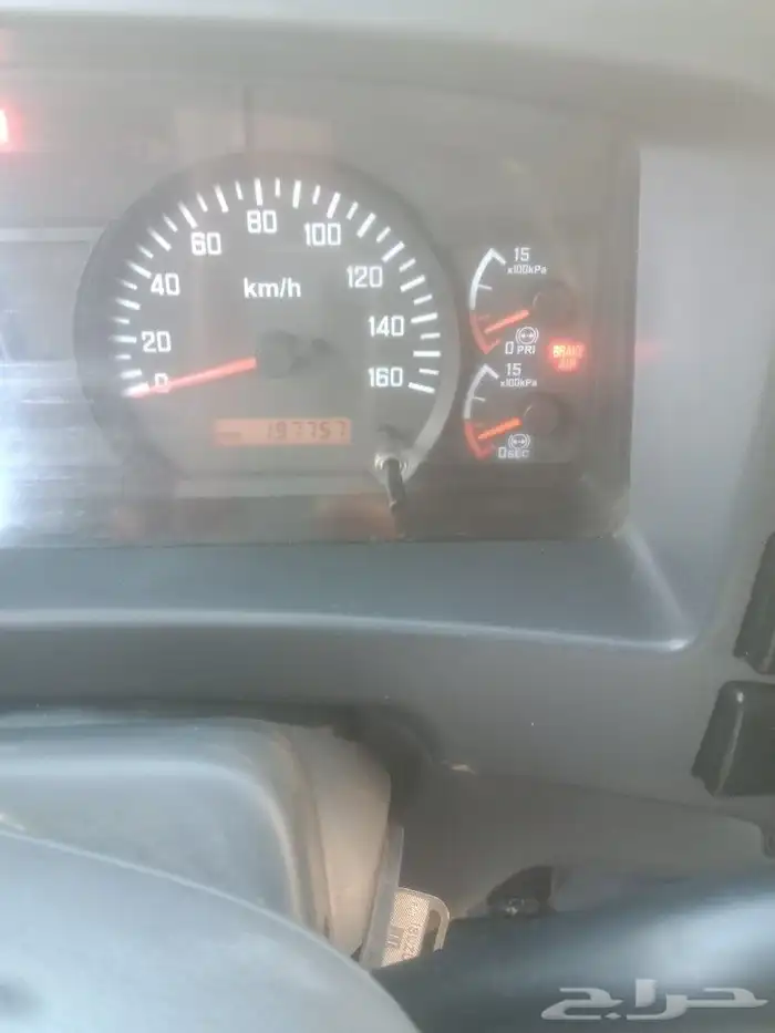 لوري ايسوزو 18 طن FVRموديل 2019 ممشى 197 ألف 3