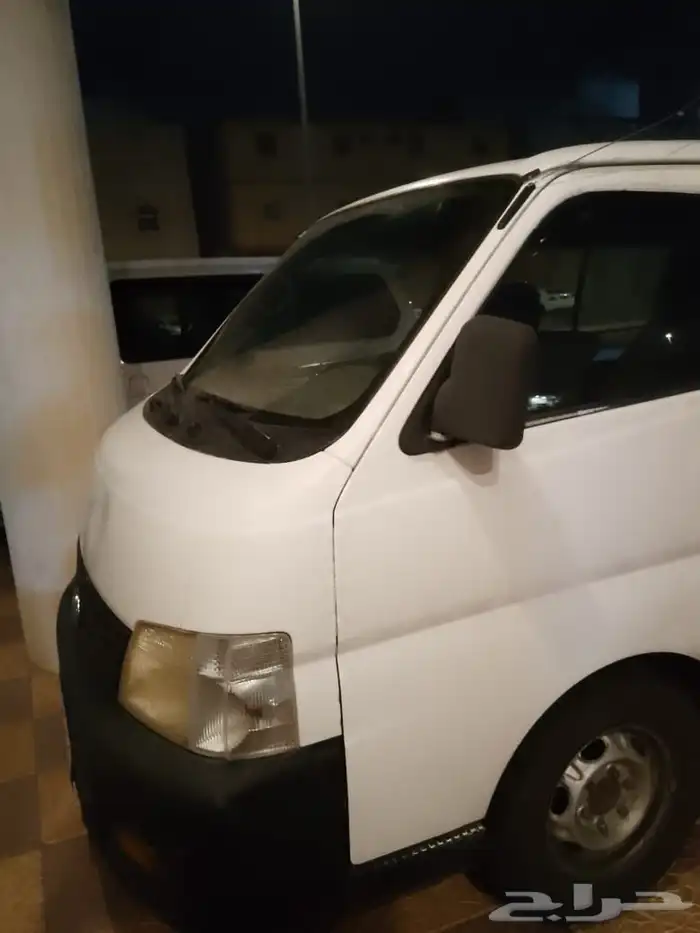 سيارة بضايع للإيجار نيسان 2