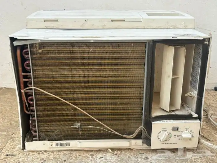 مكيف شباك شبه جديد لبيع 2