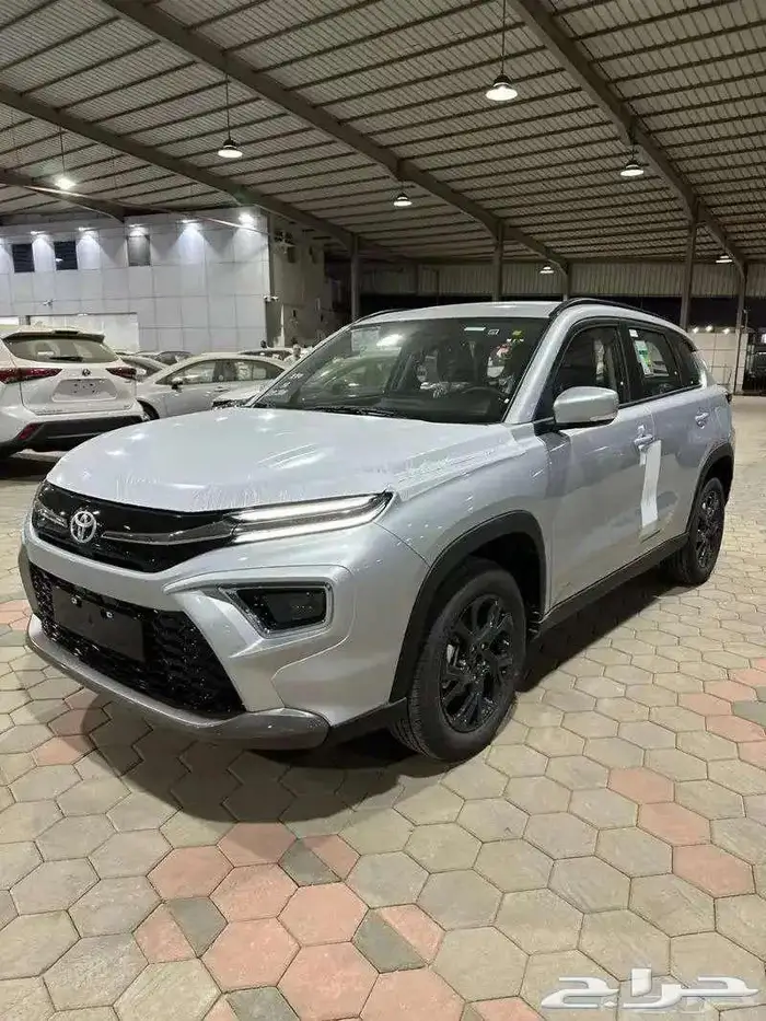 تويوتا اوربان 2026 ( عروض على الاقساط ) 1