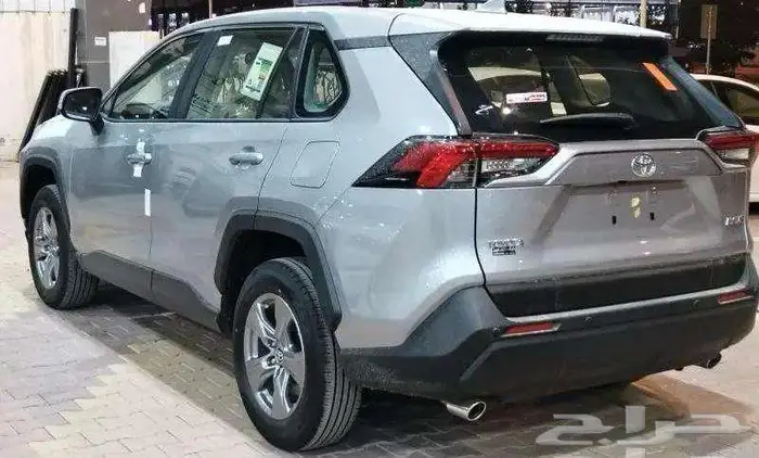 تويوتا راف فور ال اي ستاندر بدون دبل 2025 رمادي وفضي 6