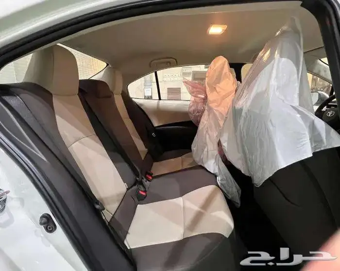 تويوتا كورولا XLI ستاندر طيس مكينة 2.0 موديل 2026 10