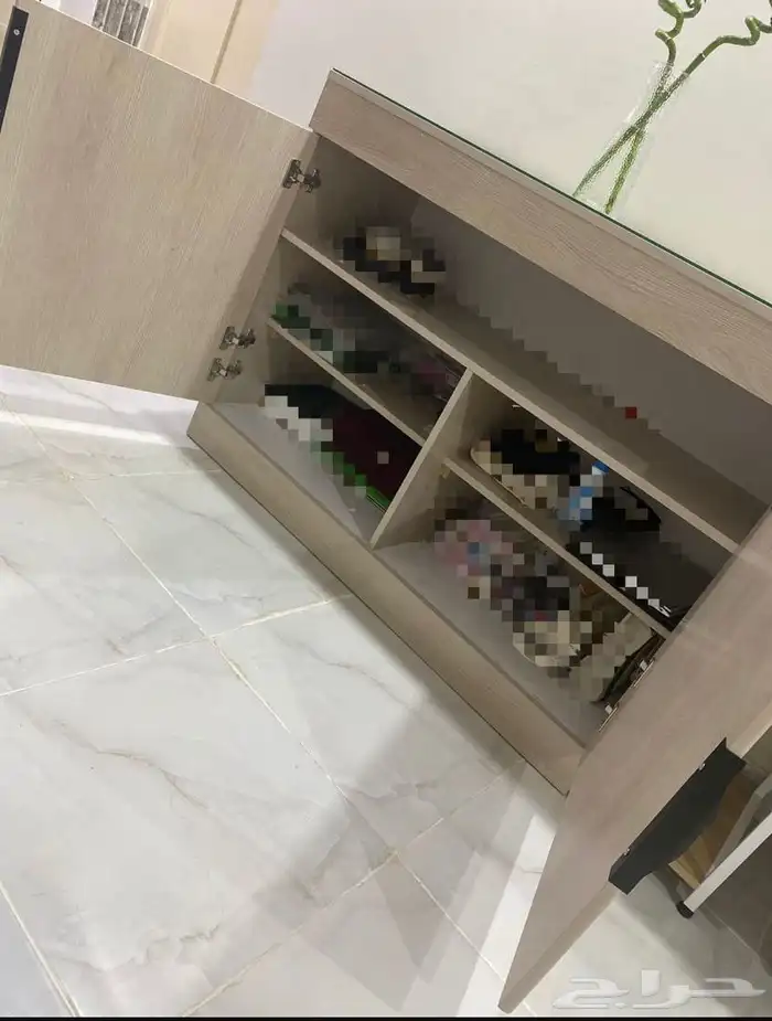 دولاب للبيع 0