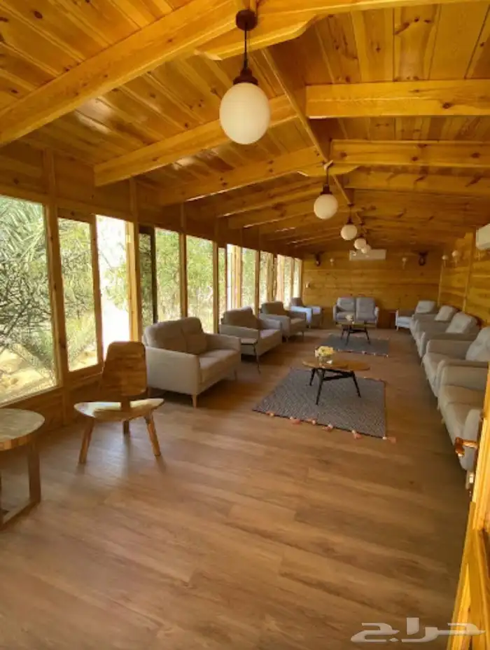 منتجع في العمارية للايجار مساحتة 4300متر 30