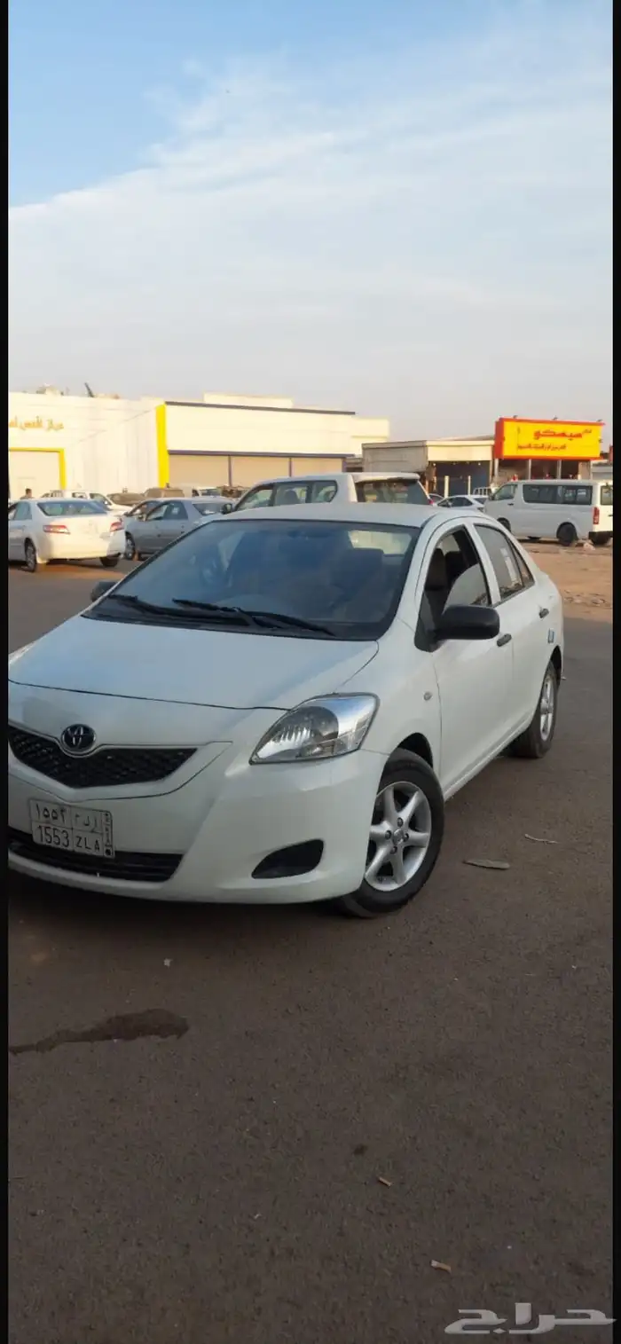 يارس2009ابيض اتماتيك 37