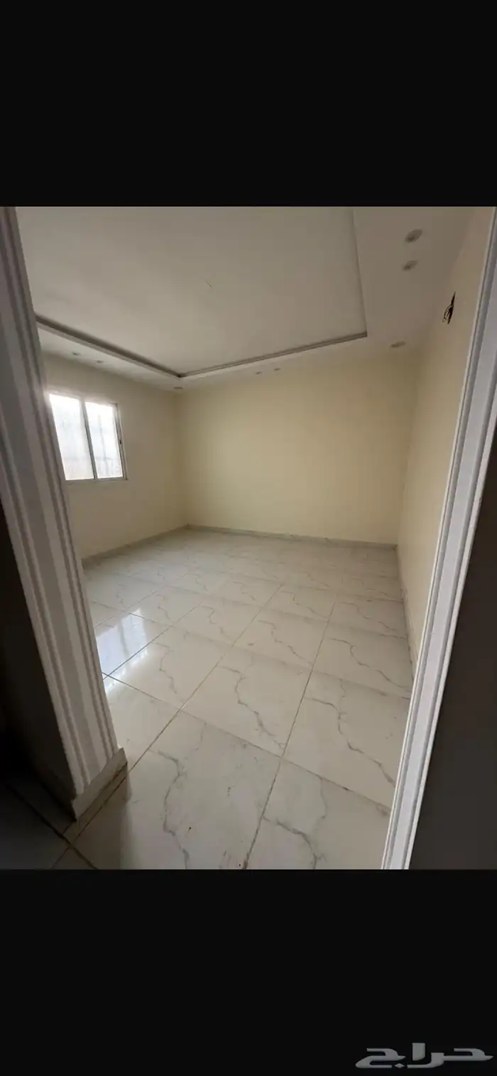 شقه للايجار حي الجنادريه 0