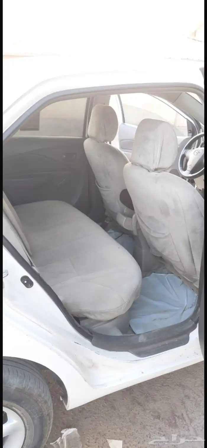 يارس2009ابيض اتماتيك 24