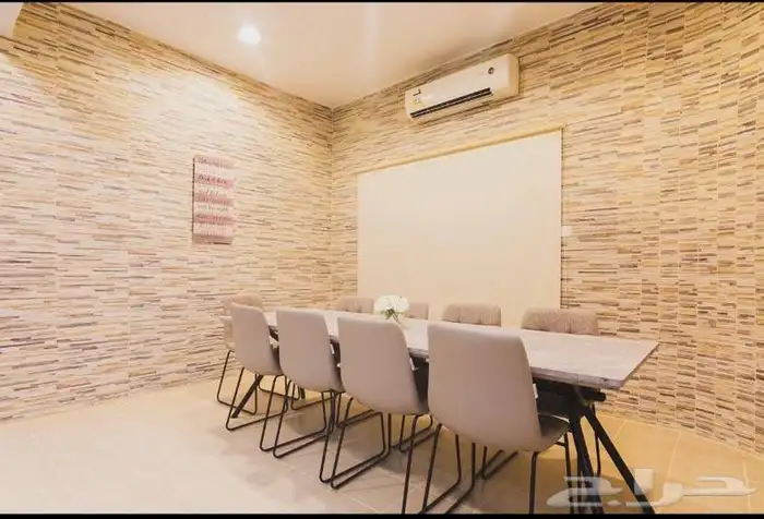 منتجع في العمارية للايجار مساحتة 4300متر 11