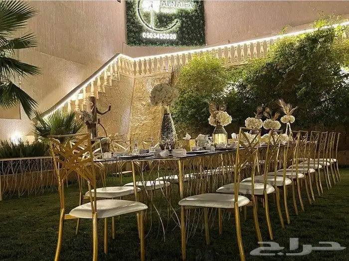 منتجع في العمارية للايجار مساحتة 4300متر 24