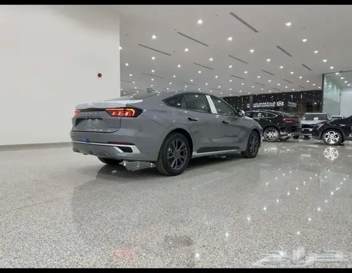 سيارات فورد تورس امبينتى 2026 السعر 121325 3