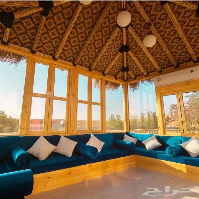 منتجع في العمارية للايجار مساحتة 4300متر 25