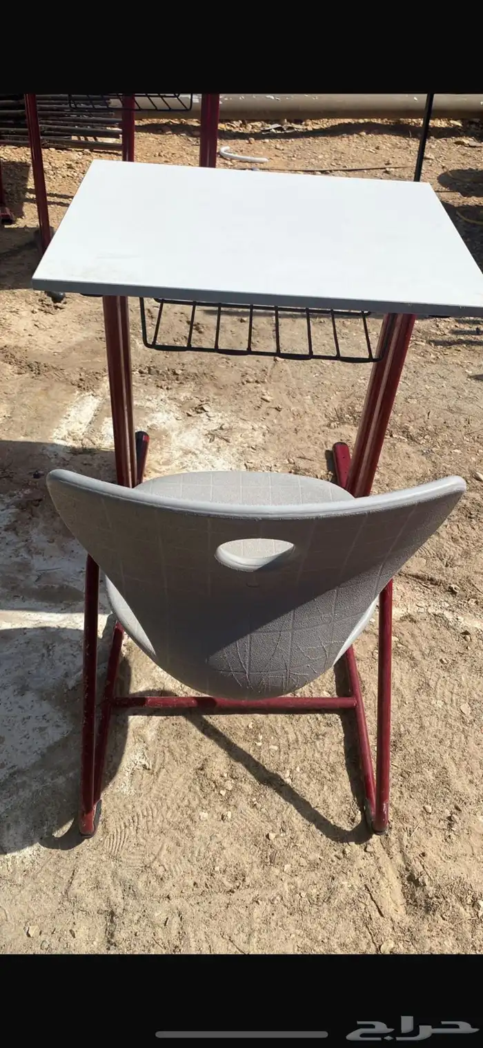 كراسي وطاولات مدرسيه 0