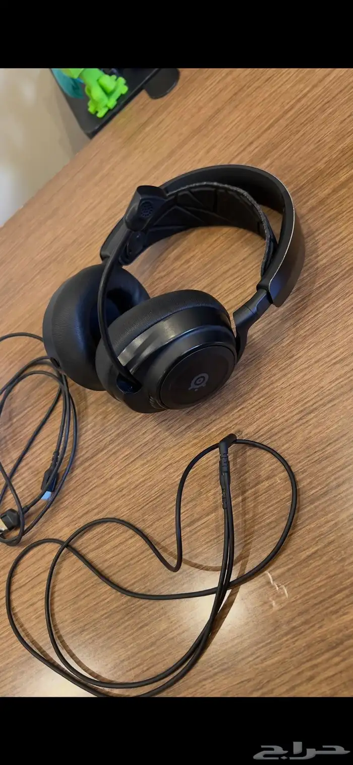 سماعة steelseries arctis nova 7 0