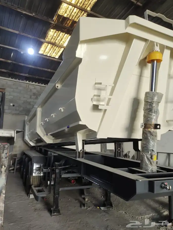 صناديق قلاب وسطحات وتوانك مياه 2