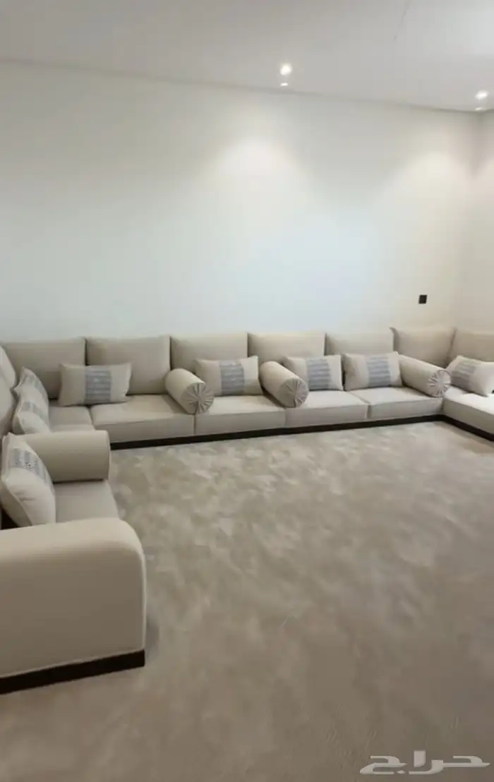 مجالس الفتح لاتفصيل جميع انواع المديلات باطرما كنب كلاسيكي 5