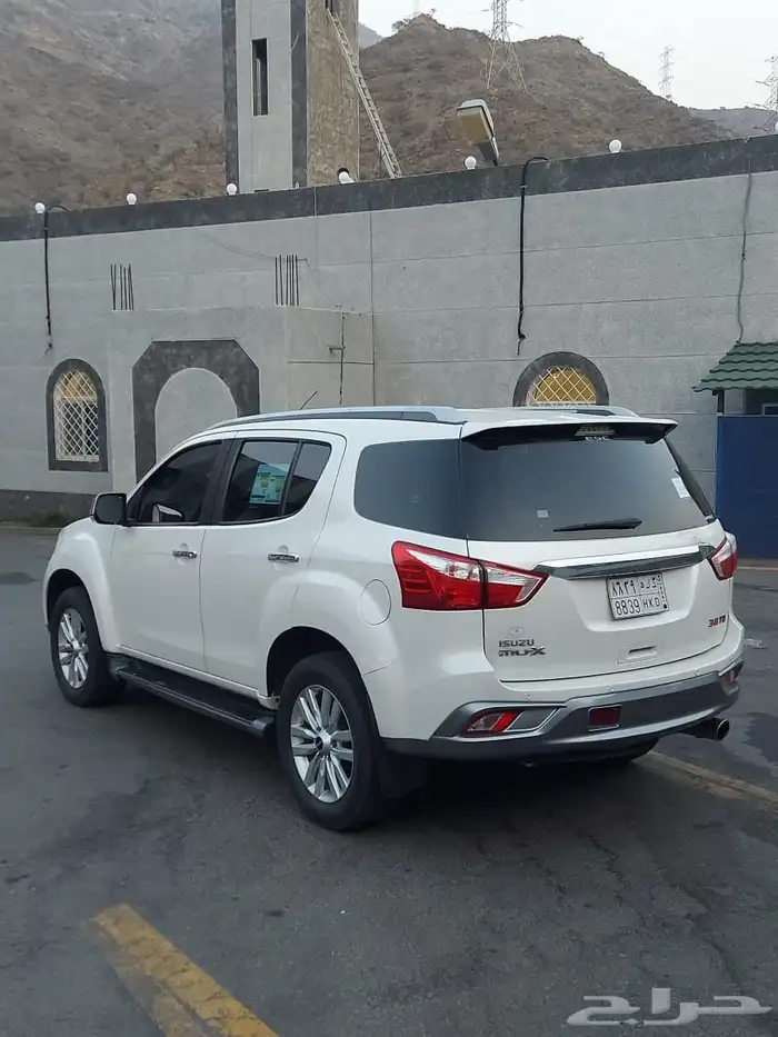 جيب ام يوكس اسيزو 2020 دبل 1