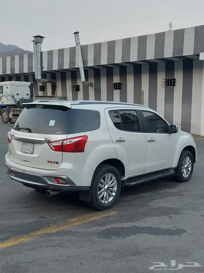 جيب ام يوكس اسيزو 2020 دبل 3