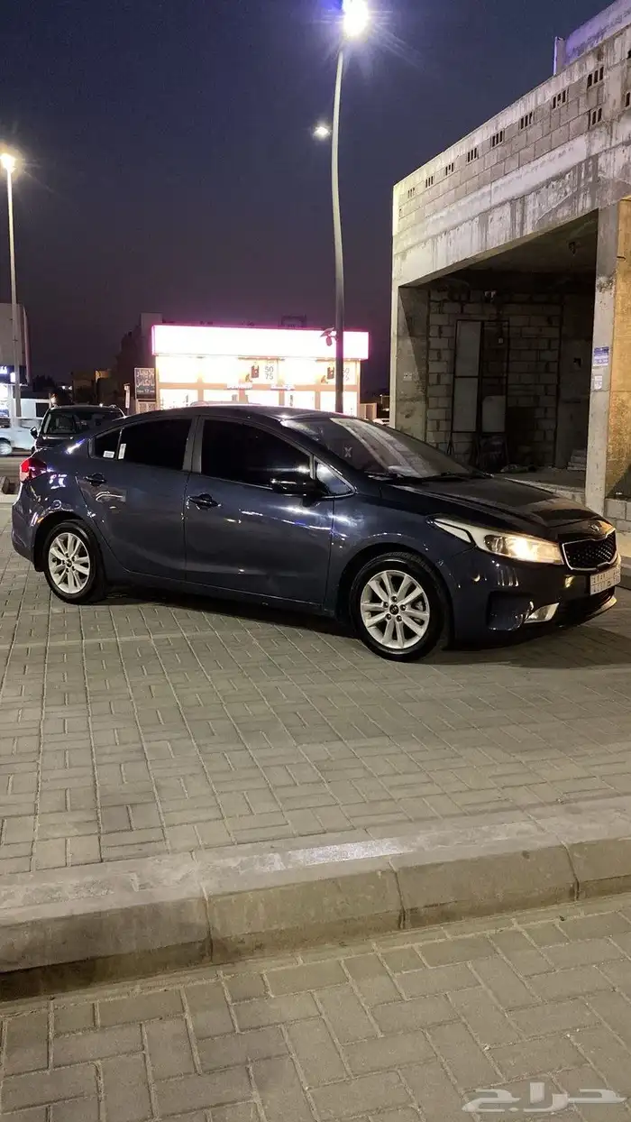 سيراتو كيا 2017 للبيع 13