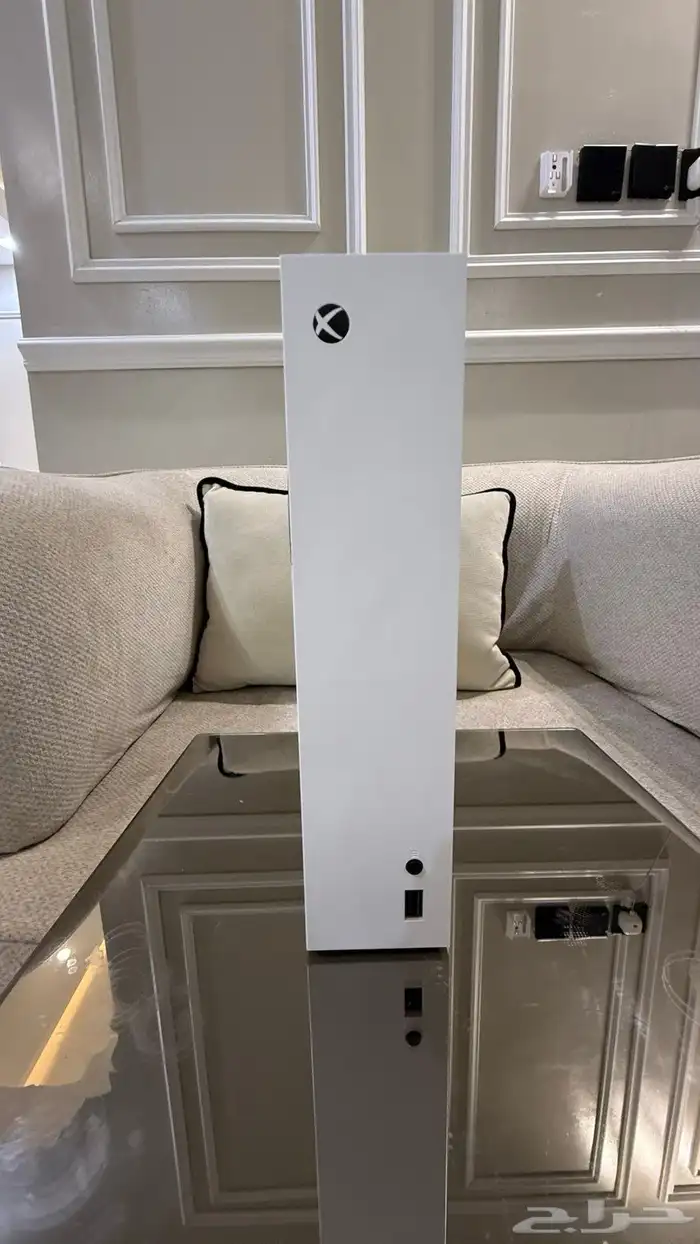 اكس بوكس سيريس اس وشاشه للبيع 4