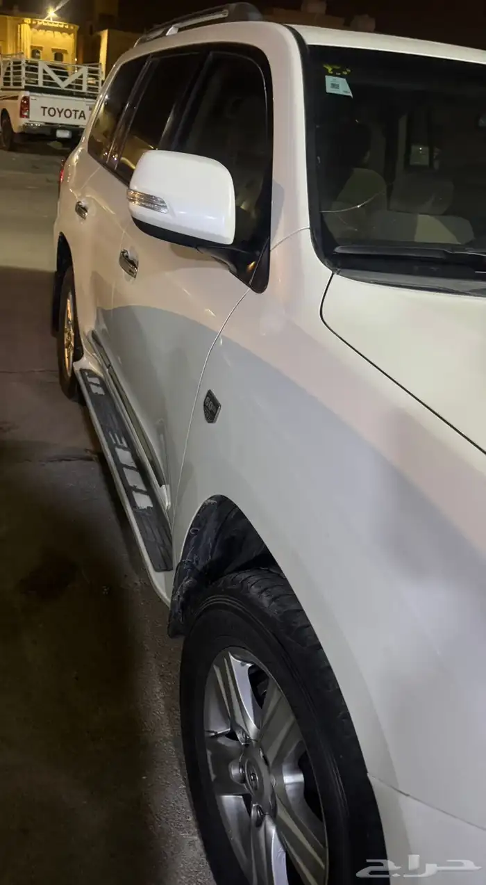 لاند كروزر جي اكس ار 2015 للبيع 3