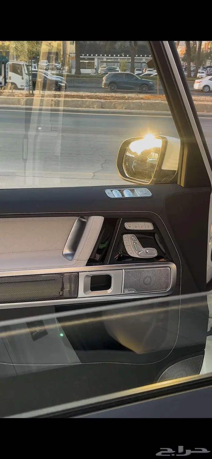 تأجير سيارات فاخرة موديل 2026   مرسيدس و رنج روفر و لكزس 7