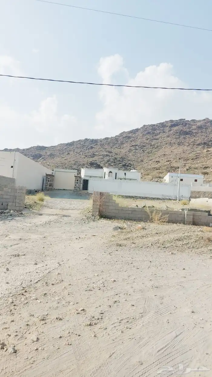 بيت مع الأثاث للبيع 3