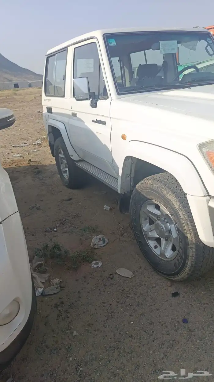 جيب ربع لاند كروزر موديل 2009 4