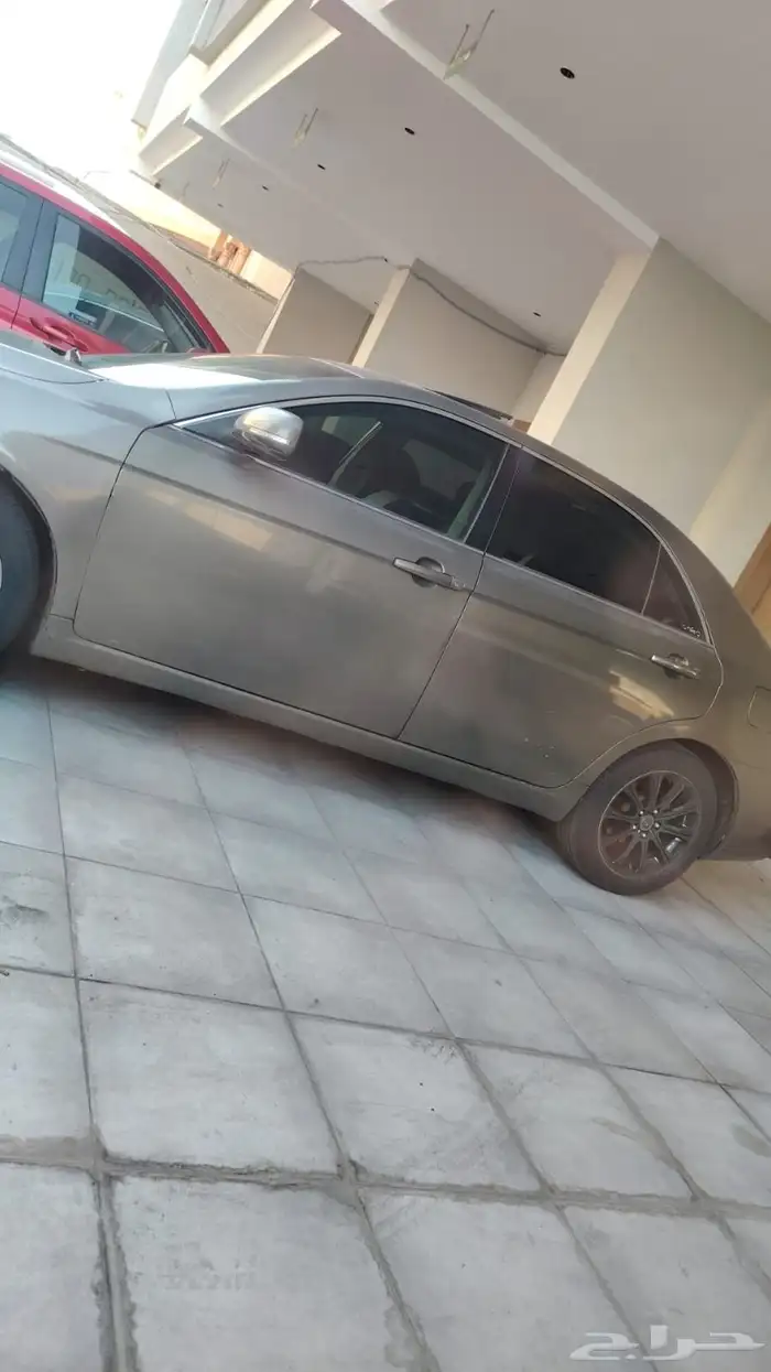 جيلي 2012 امجراند فتحه سقف السياره لاتعاني من اي مشكله 3