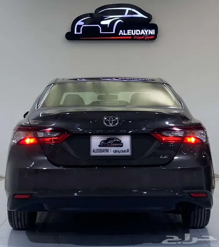 تويوتا كامري 2022 LE 5