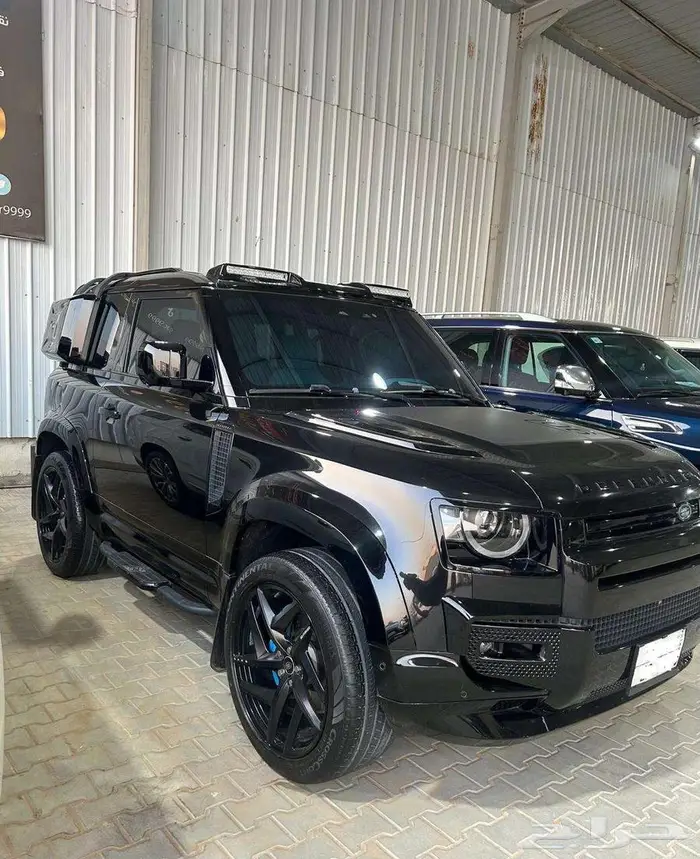 لاندروفر ديفندر 2022 Khan Edition من النوادر خان ادشن 2