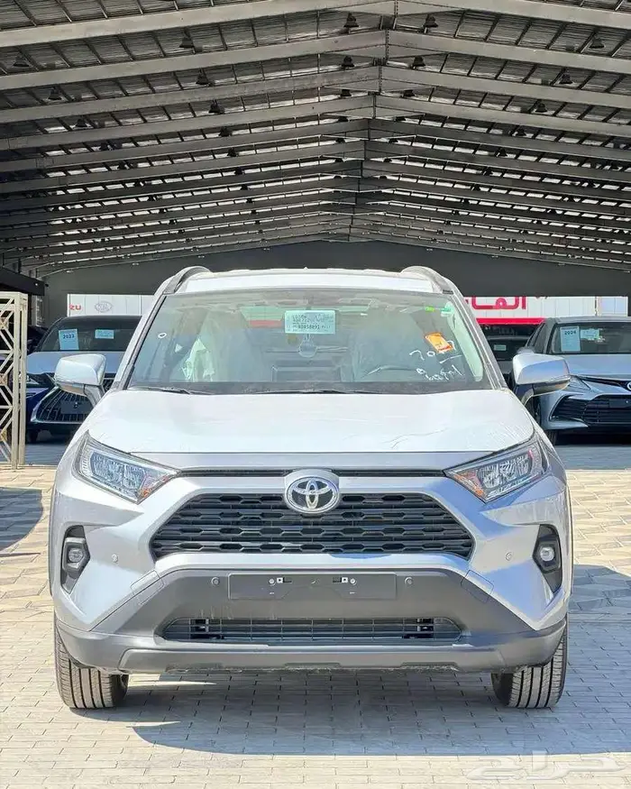 راف فور فتحه XLE هايبرد 2025 0