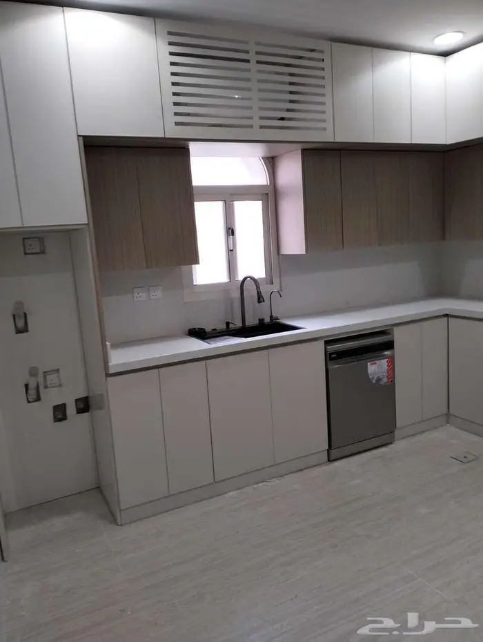 خزائن دواليب مطابخ يجمع بين الأناقة العصرية والجودة والمتانة 1