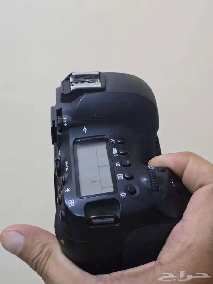 كاميرا كانون 6D الاصدار الثاني 4