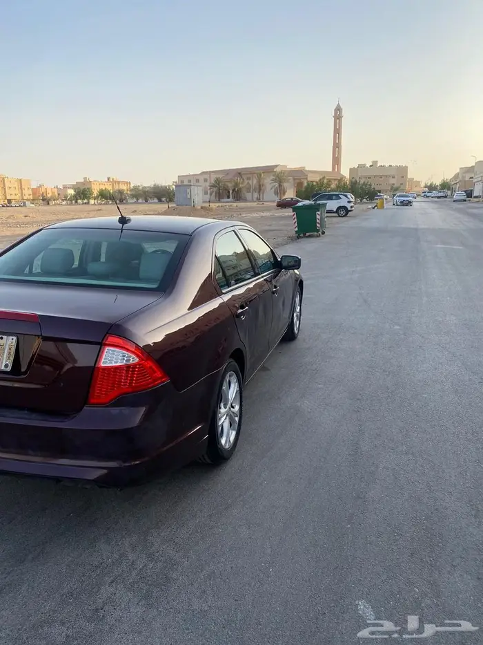 فورد فيوجن احمر عنابي 2012 6