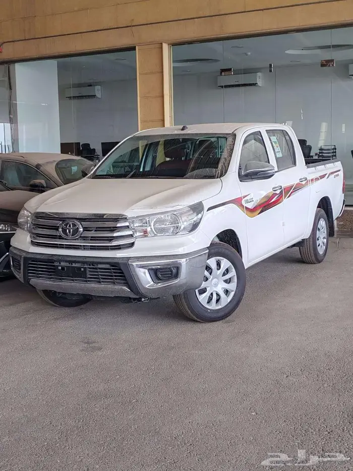 هايلوكس غمارتين بنزين بدون دبل توماتيك 2025 متوفر لدى الحسن 0