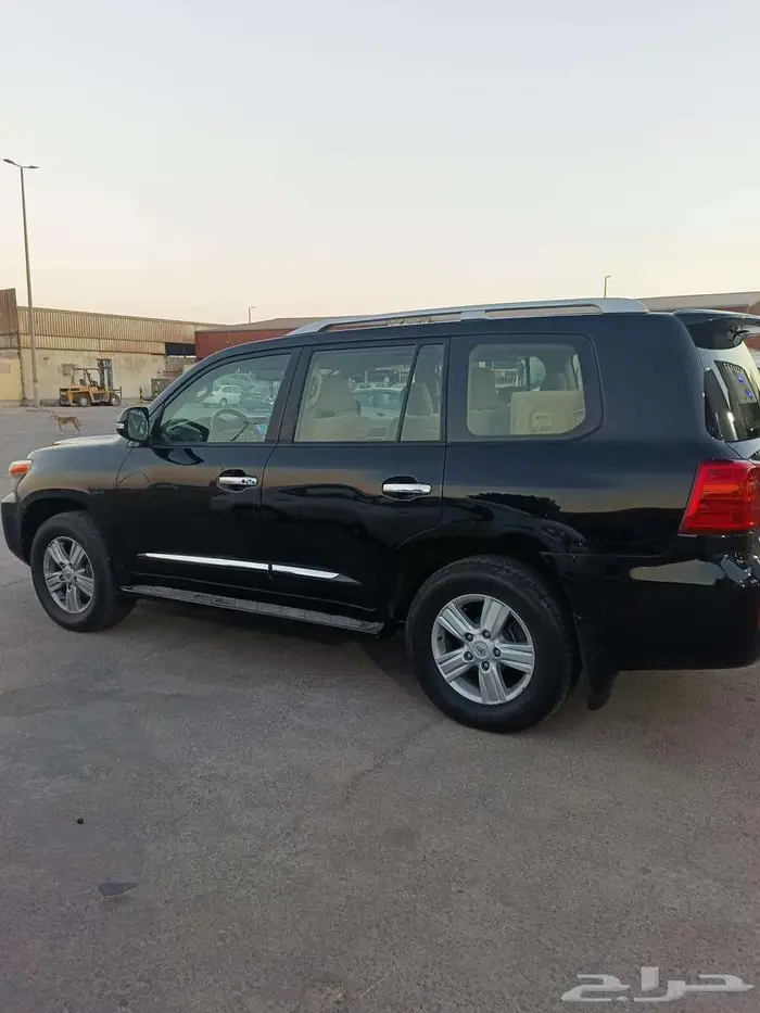 تويوتا لاندكروزر 2013 4