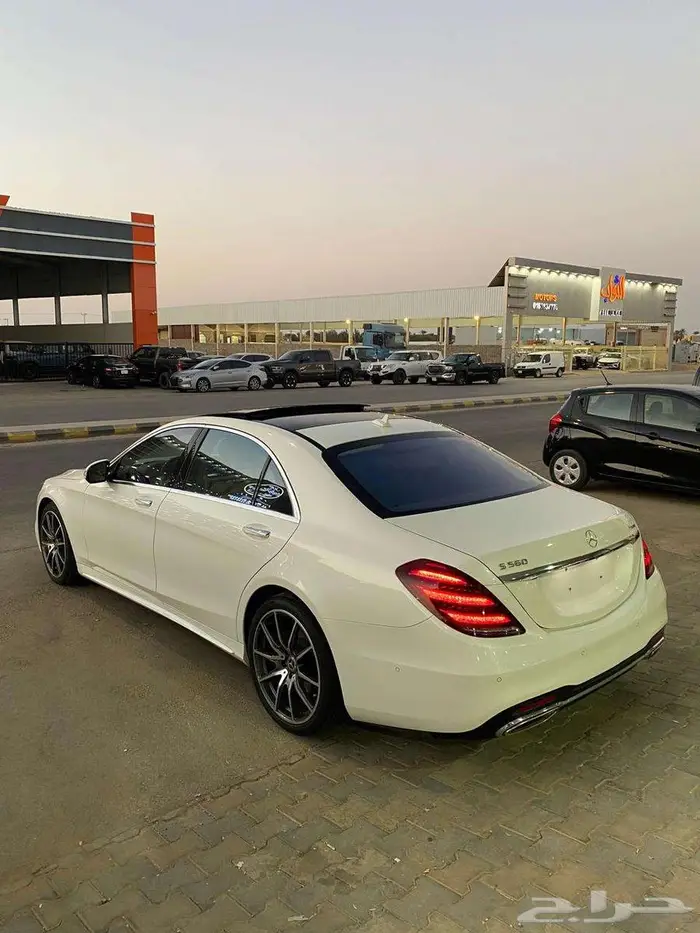 مرسيدس S560 4 زرار 2018 عداد 115000 4