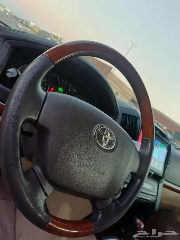 تويوتا لاندكروزر 2013 11