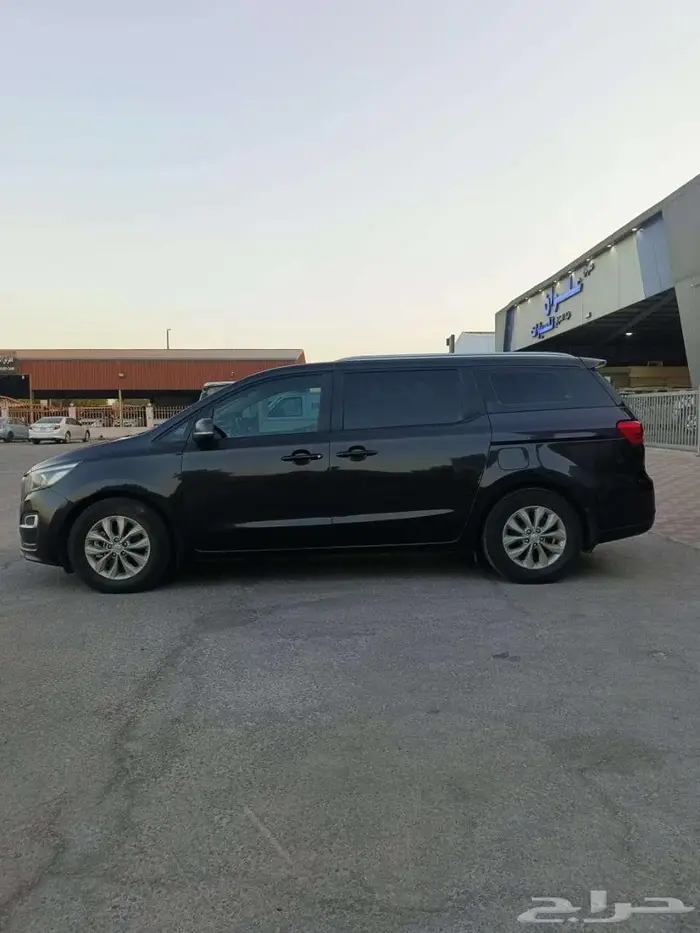 كيا كارنيفال 2019 3