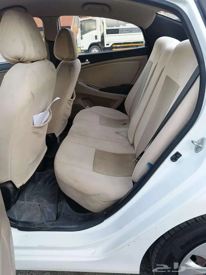 هيونداي اكسنت 2017 15