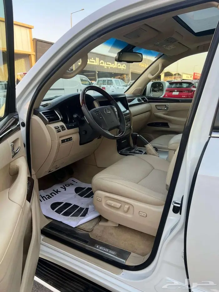 لكزس LX570 موديل 2014 - معرض خلف للسيارات 13