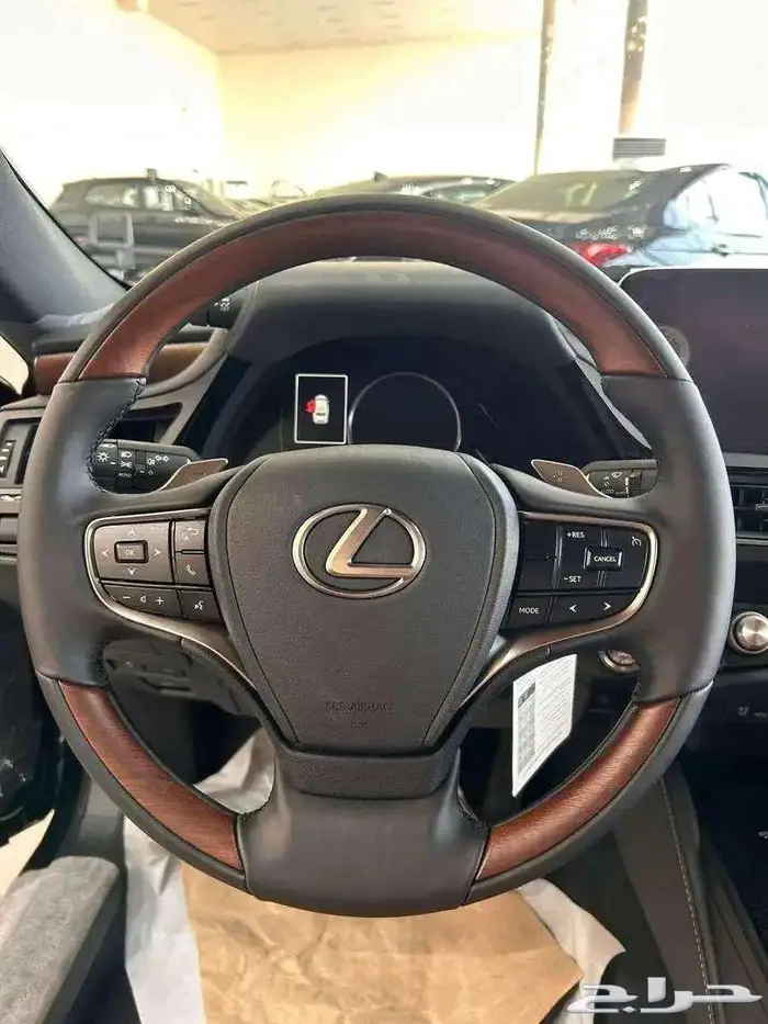 لكزس es350 cc موديل 2025 كاش و أقساط 7