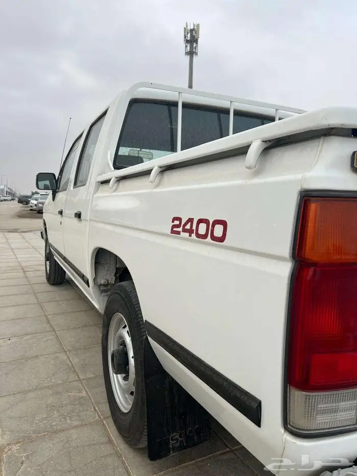 نيسان ددسن مخزن 1997 2